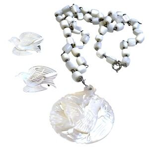 Vintage Carved Mother of Pearl DOVE Pendant‎ Chain Necklace & 2 Matching Pins